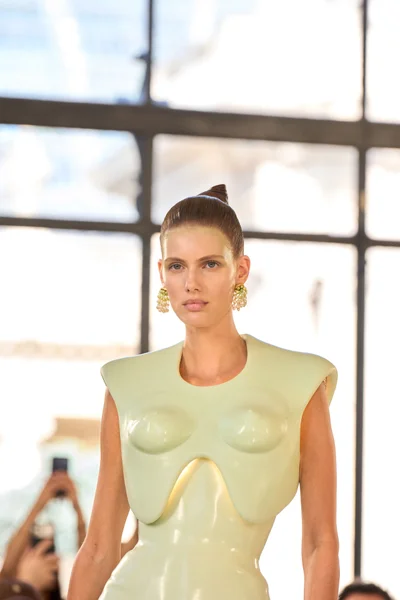 Look 86